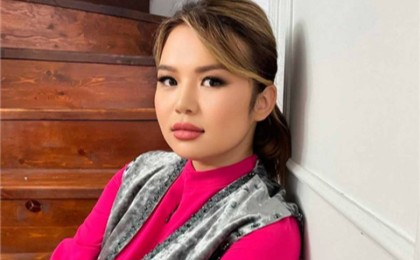 "Сасып кеткен носкиін де, трусиін де жуамыз": Блогер Рысбала Икрамбай ақыл айтқыш блогерлерді қатаң сынға алды