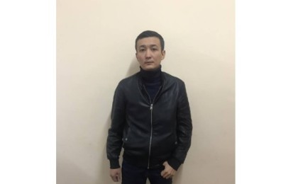 "1500 доллар берсең, мемлекеттік бағдарламамен үй алып береміз": Алматыда алаяқ ұсталды