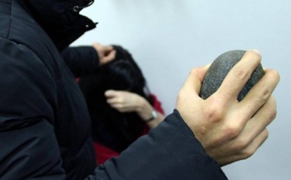 Пәкістанда бір топ адам Құранды өртеді деп айыпталған ер адамды таспен ұрып өлтірген