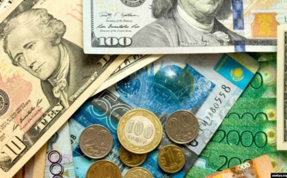 Сарапшы: "Доллар бағамы 380 теңгеге дейін төмендеуі мүмкін" - Қазақстан жаңалықтары