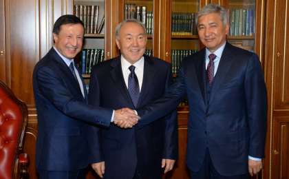 Назарбаевтың сенімді адамы болған Жақсыбеков қызметінен кетті