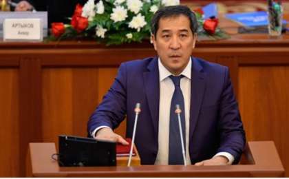 Қырғызстанның экс-президенті Жээнбековтің құдасы қамалды