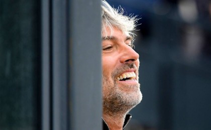 Олигарх, Home Credit Bank иесі ұшақ апатынан қаза тапты