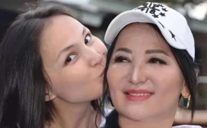 "Сырттан бал ашпаңыздар": Гүлзира Айдарбекова көпшіліктің сұрағына жауап берді