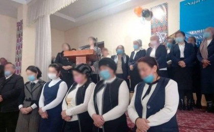 Мұғалімдердің ата-аналардан бас иіп, кешірім сұрауына не себеп?