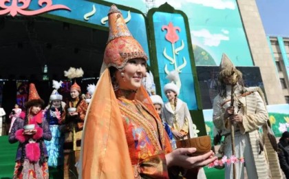 Қазақстан халқының саны былтырғы жылмен салыстырғанда 261 мыңнан аса адамға өскен