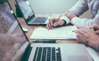 Үйден шықпай-ақ жеке кәсіпкерлікті қалай жабуға болады