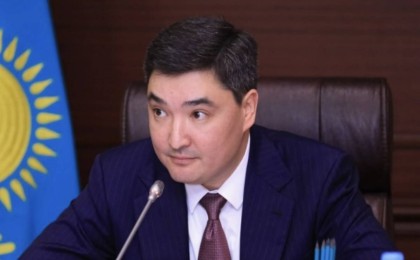 Олжас Бектенов Алматы облысындағы Қонаев және Алатау қалаларын дамыту жоспарын тыңдады