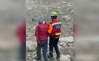 Алматыда жаөспірімнің үстіне тас құлады