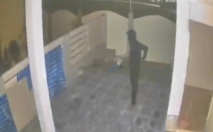 Атақты Қазақстан спортшысының үйін тонап кетті