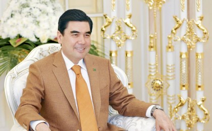 Бердімұхамедовке жаңа Түрікменстанның "ұлттық лидері" атағы берілді