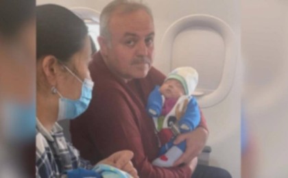 Ұшақта жүрегі тоқтаған қазақстандық сәбиді Ердоғанның жеке дәрігері құтқарып қалды