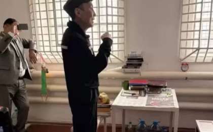 «Аштық ұстағанына 66 күн болды»: Құқық қорғаушы Марат Жыланбаевты ауруханаға жатқызуды талап етті