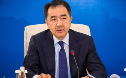 Сағынтаев әкесінің қалай оқ тиіп жараланғанын айтты