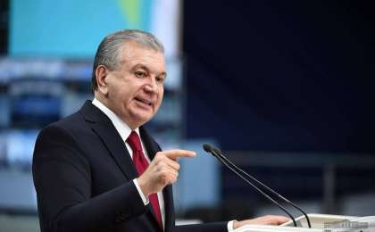 Мирзияев журналистерге сыни материалдарды көптеп жазуды ұсынды (видео)