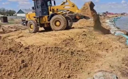 Ақтөбе облысында толқын бөгетті шайып кеткен