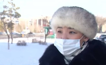 Әуекомпания Ақтөбе — Нұр-Сұлтан рейсіне кіргізбей қойған жүкті әйел бөтен қалды