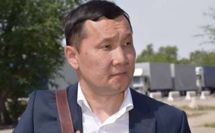 Қазаққа тіл тигізген орысты ұрған екі қазақ жігіті 20 жылға сотталып кетті: Абзал Құспан үкіммен келіспейді