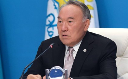 Назарбаев саяси кеңес бюросын шақыру туралы қаулыға қол қойды