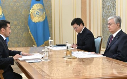 Мемлекет басшысы Цифрлық даму, инновация және аэроғарыш өнеркәсібі министрі Жаслан Мәдиевті қабылдады