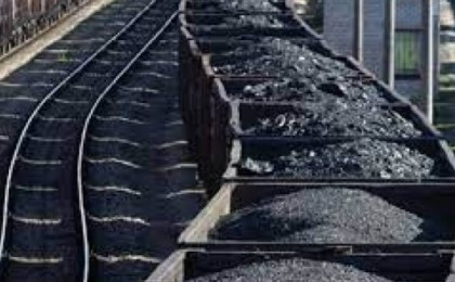 Қарағандыда көмір тиелген вагон жұмысшыны басып кетті