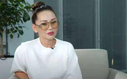 «Бұлардың әкесі маған ғашық болды»: Баян Мақсатқызы өгей қыздарын таныстырды 