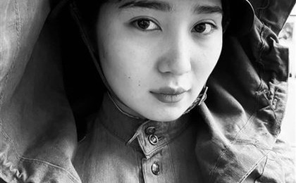 “Наглостьта да шек болу керек”: Сәуле Әбілдаханқызы Баян Алагөзованың Мәметова туралы сериалын қатаң сынға алды