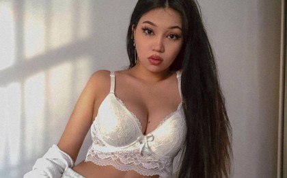 Шырын Нарчаева: Өздеріңнің діндеріңді бәріне кірістіре бергенді қойыңдаршы