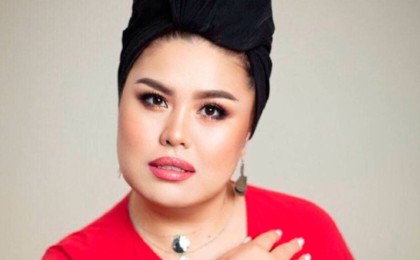 "6 шақырым жаяу жүріп баратынмын": Дариға Бадықова қиын өткен балалық шағын айтып берді