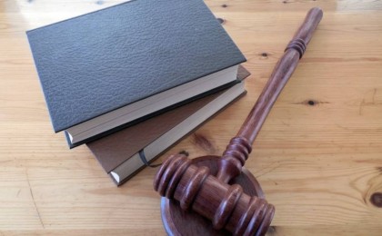 "Көшеде шалбарын шешіп, соңынан қуған": Петропавлда балаларға азғындық жасаған зейнеткер 8 жылға сотталды