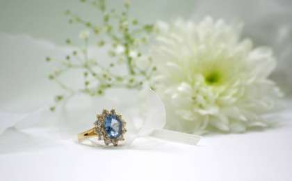 Студенттерден "арзан сыйлық" алғанына ренжіген мұғалім жұмыстан шығып қалды