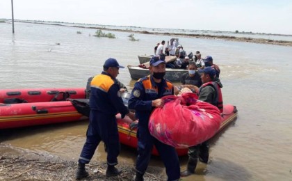 Мақтаарал тұрғыны баспанасыз қалған халық қандай жағдайда тұрып жатқанын айтты