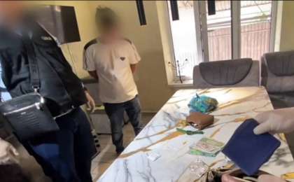 200 адам 1 млрд теңгесінен қағылған: Шымкентте "ҚазМұнайГаз Инвест" қаржы пирамидасын ұйымдастырушылар қамауға алынды