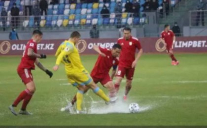 "Алаңда балық аулауға болатын еді": "Астананың" бас бапкері Түркістандағы матчқа қатысты сын айтты