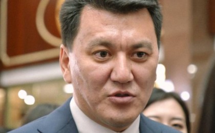 Ерлан Қарин биыл Қазақстанды қандай саяси реформалар күтіп тұрғанын айтты