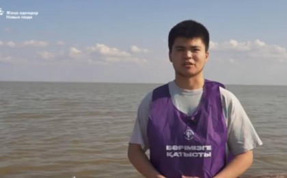 “Жаңа адамдар” жастар қозғалысы Оразақ ауылының тұрғындарына көмек қолын созуда