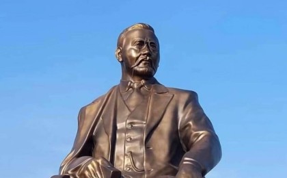 Түркияда Ахмет Байтұрсынұлына ескерткіш орнатылды