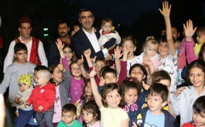 "Ораза ұстаған адамдардан ұят болады": Түріктер қасиетті Рамазан айында көшеден тамақ ішуге неге ұялады? - Қазақстан жаңалықтары