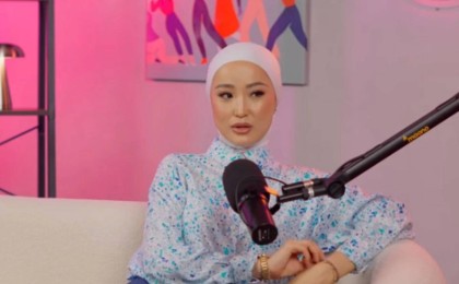 "Қызымның әкесінің төртінші әйелі болдым": Мөлдір Әуелбекова жеке өмірі туралы сыр шертті