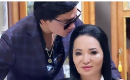 "Жолды жапқан ақтаулықтар емес": Қайрат Нұртастың анасы наразылық кезінде не болғанын айтты