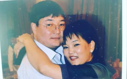 "Біз достықтан аспадық": Бекболат Тілеуханның анасы Жанар Айжанованы келін етуді армандаған