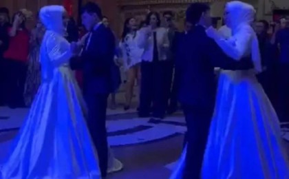 Қазақстандық егіз спортшы бір күнде үйленді