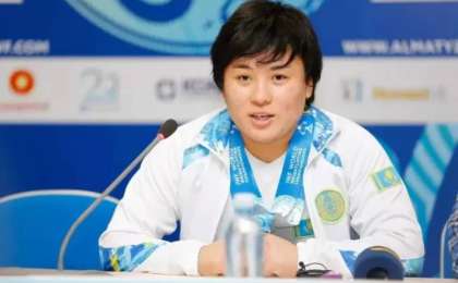 «200 млн теңге қарыз». Базарда жүрген Жазира Жаппарқұлға қысым көрсетіп жатыр