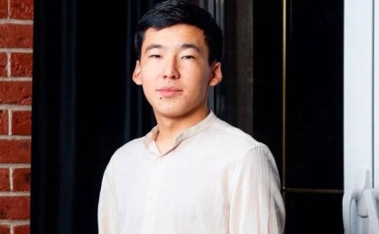 "Мұрагерім..." "Үкілі бала" атанған емші ұлды болды