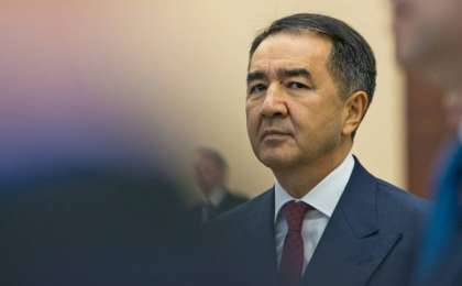 Бақытжан Сағынтаев отырған көлікке оқ атылған