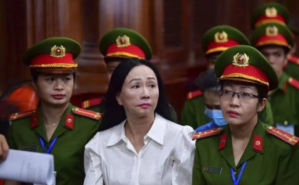 Вьетнамдағы ең бай әйел алаяқтық жасағаны үшін өлім жазасына кесілді