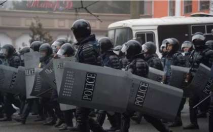 Елдегі тәртіпсіздіктер: 8 полицей мен Ұлттық ұланның сарбазы қаза тапты