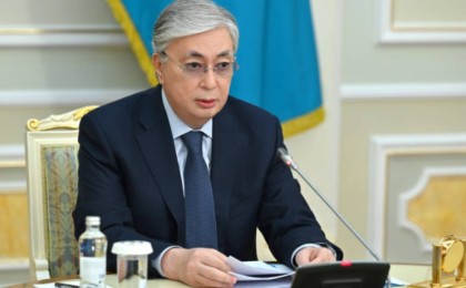 Тоқаевтың тапсырмасы: бағаны реттеу және коммуналдық қызмет тарифтерін көтеруге мораторий