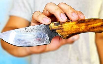 В Туркестанской области студент убил своего отца из-за долгов