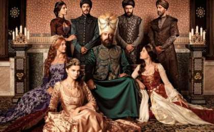 «Сұлтан Сүлеймен» телехикаясының актері бұрынғы ғашығын ұрып-соққаны үшін сотталды